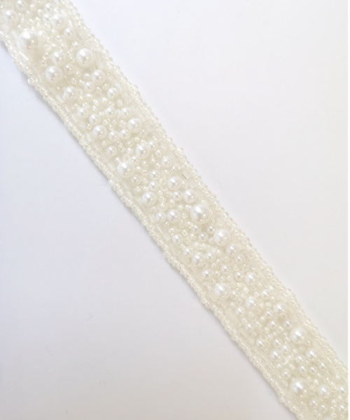 C1333-Pearl and Satin belt